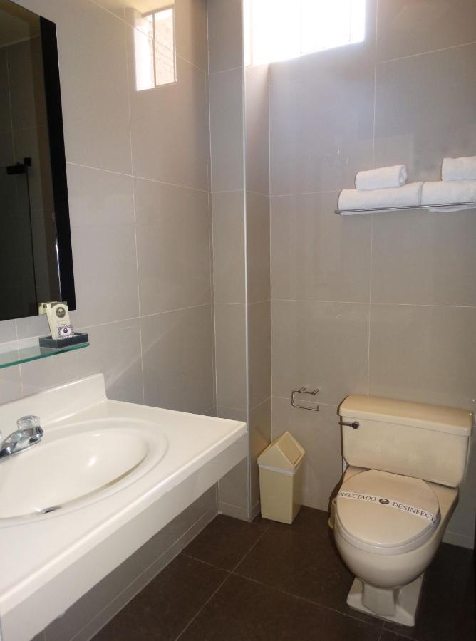 צ'יקלאיו Hotel Gran Sipan חדר תמונה